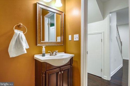 704 Orange Dr, Silver Spring MD exterior