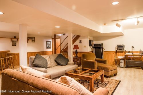 14 Cornell Ct, Tinton Falls NJ 07724-9720 exterior