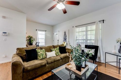1591 Lakewood Ave, Atlanta GA  30315-4106 exterior