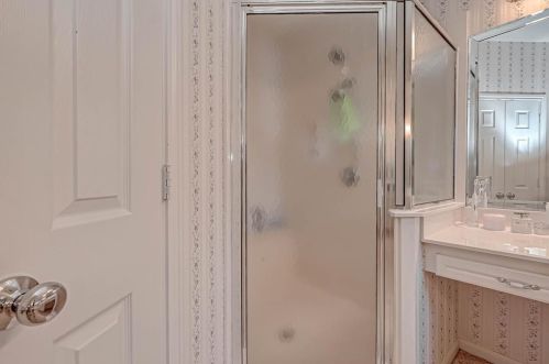 6009 Longmire Trl, Conroe TX  77304-4866 exterior