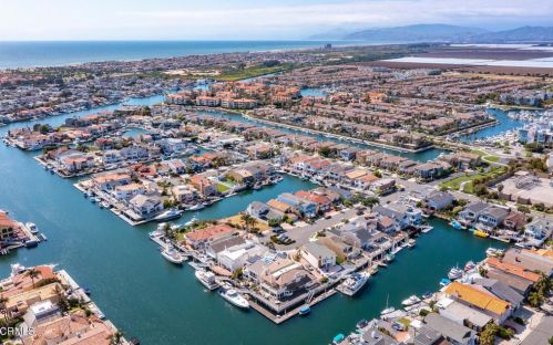 2101 Napoli Dr, Oxnard, CA 93035-2916