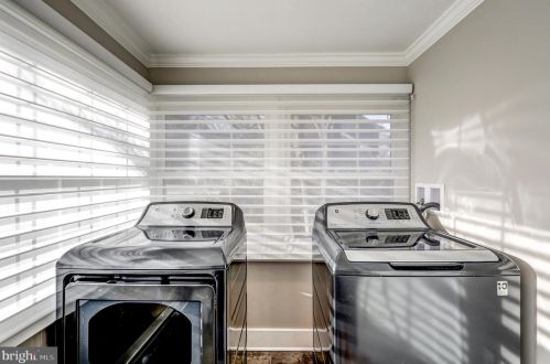 1826 Putter Ave, Lancaster PA  17602-4828 exterior