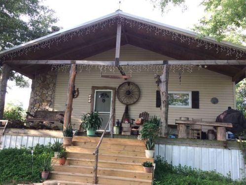38 Joshua Rd, Mchenry, MS 39561-6094