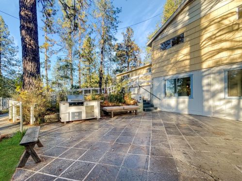 4177 Diamond Dr, Diamond Springs, CA 95619-9202