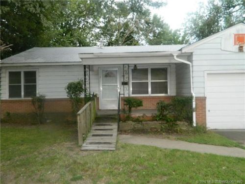 2101 Monta Ave, Muskogee, OK 74403-5914