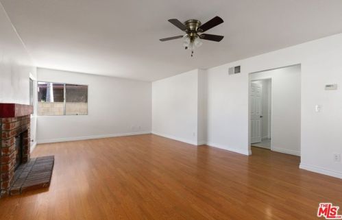 9193 Middlefield Dr, Riverside CA  92508-6258 exterior