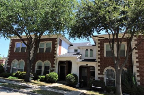128 Henrietta St, Lewisville TX  75057-4026 exterior