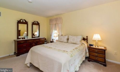 259 Mount Laurel Rd, Mount Laurel NJ  08054-9557 exterior