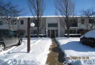 2995 Bay Dr, Cleveland OH 44145-4463 exterior