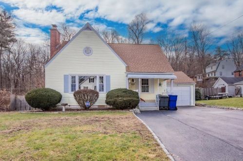 121 Mckinley St, Torrington, CT 06790-6633