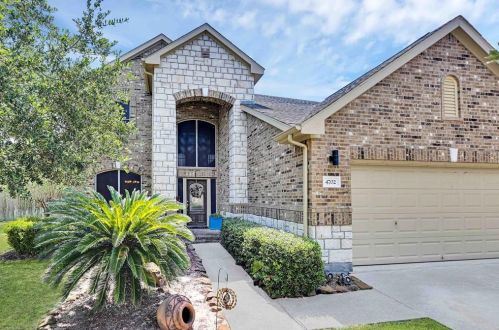 4702 Lakefront Terrace Ct, Pearland, TX 77584-5990