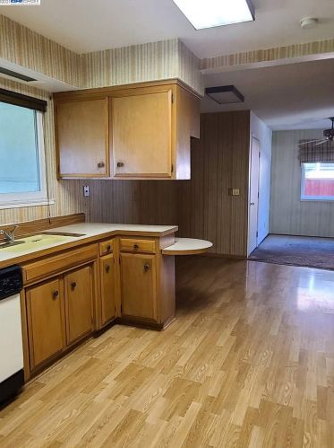 785 Los Alamos Ave, Livermore, CA 94550-5447