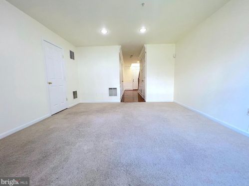 11507 Pittsford Glen Way, Silver Spring MD 20904-4203 exterior