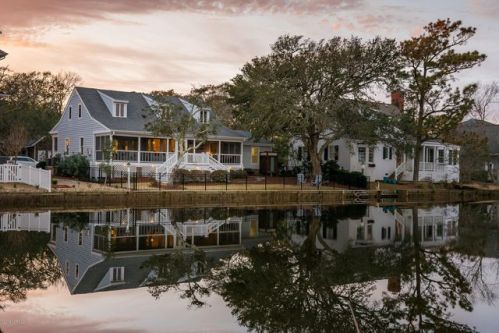 102 Taylors Creek Rd, Cape Lookout National Seasho, NC 28516-9107