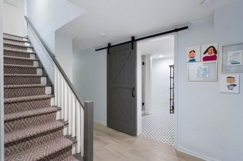 2787 Margaret Mitchell, Atlanta GA  30327-1852 exterior