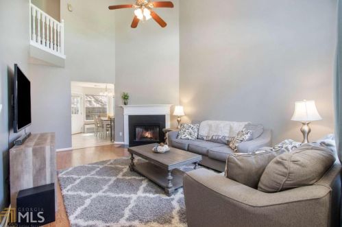 466 Gresham Dr, Stockbridge GA  30281-7716 exterior