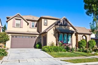 851 Amor St, Tracy CA  95391-2048 exterior
