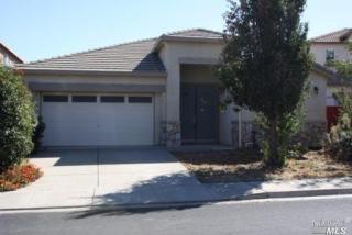 4747 Hummingbird Dr, Fairfield CA  94534-6718 exterior
