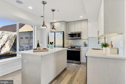 1329 17th St, Philadelphia, PA 19121-5041