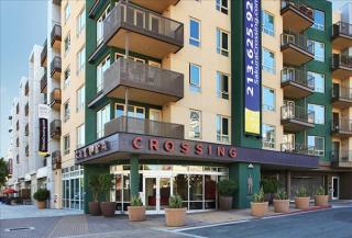 235 San Pedro St, Los Angeles CA  90012-3966 exterior