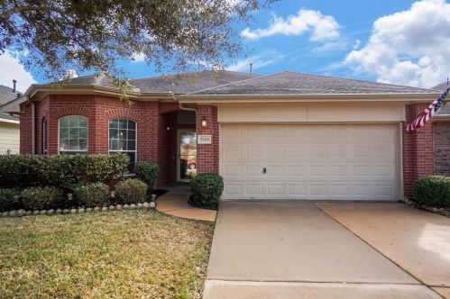 7339 Compass Rose Dr, Richmond TX  77407-5046 exterior