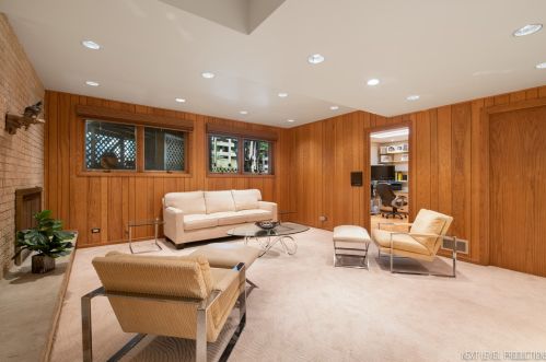 2740 Edgewood Ln, Bannockburn IL  60015-1617 exterior