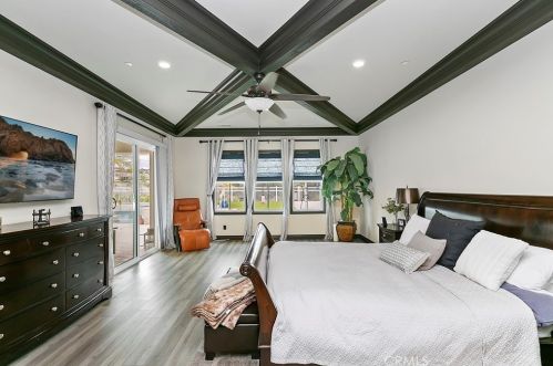 16105 Mariposa Ave, Riverside CA  92504 exterior