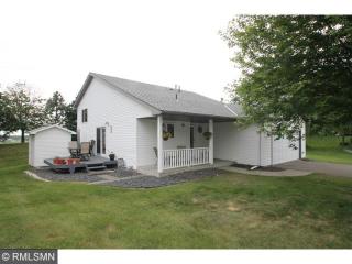 22 Alva Ct, Minnetrista, MN 55387