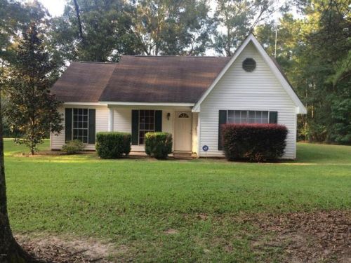 28 Cobb Rd, Whites Crossing, MS 39577-8380