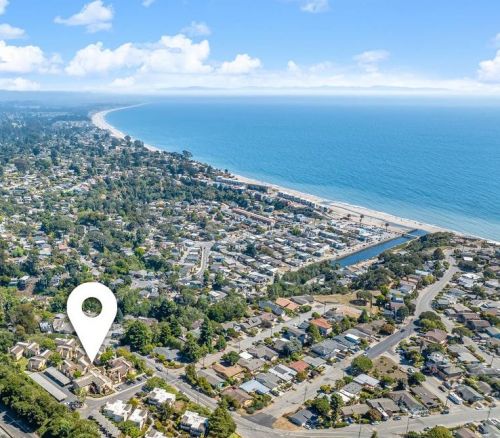 44 Seacliff Dr, Aptos, CA 95003-4549