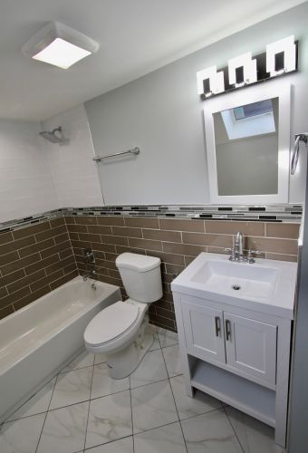 7705 Bennett Ave, Chicago IL  60649-4605 exterior