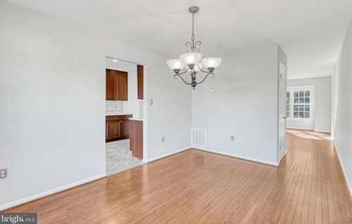 7769 Asterella Ct, Springfield VA  22152-3133 exterior
