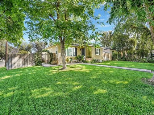 4691 Emerson St, Riverside CA  92506-2009 exterior