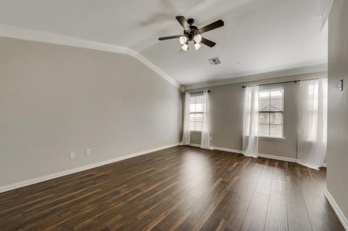 1511 Biltmore Ln, Irving TX  75063-3423 exterior