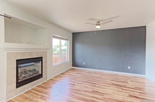 1526 Oak Creek Dr, Loveland CO  80538-2093 exterior