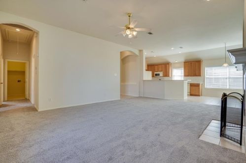 5105 Sarasota Dr, Garland TX  75043-2835 exterior