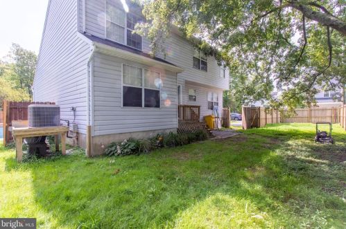 1178 Holly Ave, Shady Side MD 20764-9550 exterior