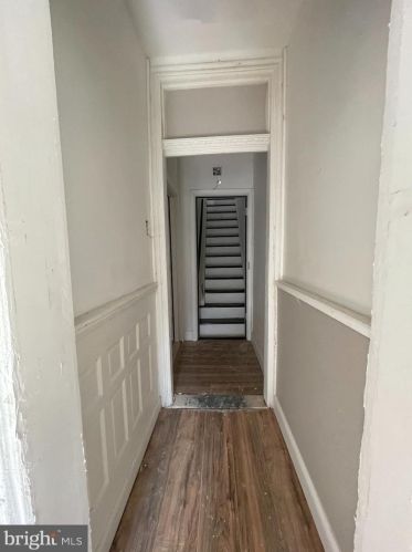 617 61 St, Philadelphia PA 19142-3513 exterior