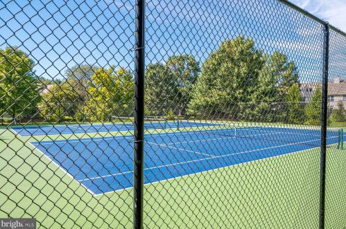 314 Brickhouse Rd, Princeton NJ  08540-7352 exterior