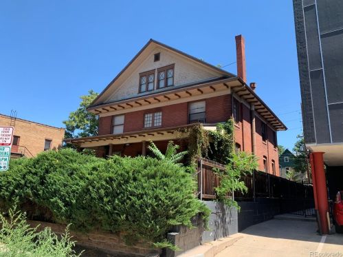1142 Pearl St, Denver, CO 80210-1614