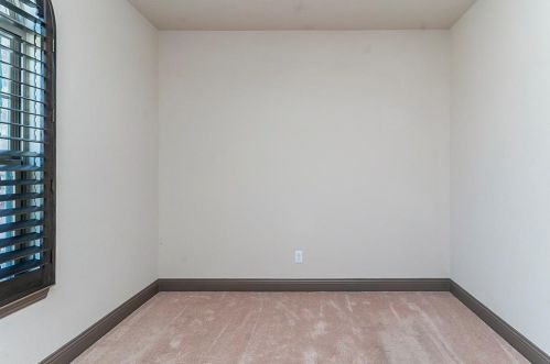 6068 Warmouth Dr, Fort Worth TX  76179-7648 exterior