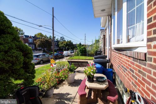 6226 Erdrick St, Philadelphia, PA 19135-3504