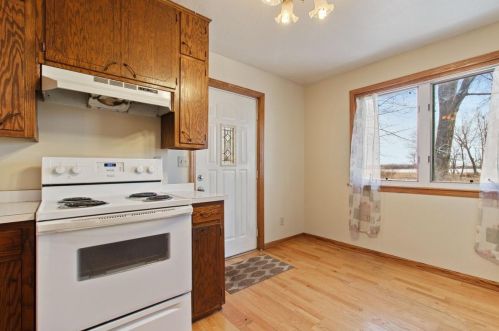 65298 365th St, Watkins, MN 55389-6055