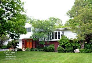 1434 Dartmouth Ln, Bannockburn, IL 60015-4068
