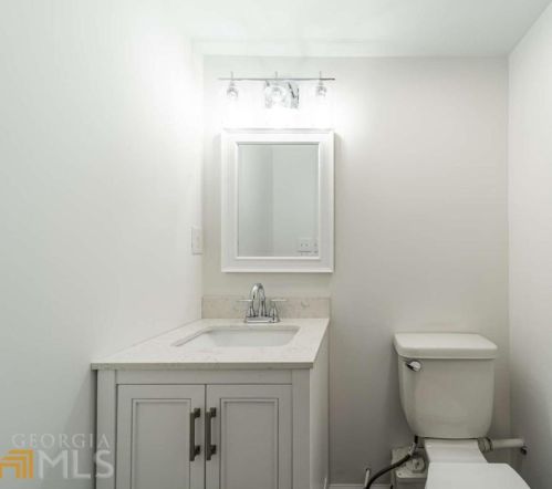 681 Ferris St, Atlanta GA  30310-2263 exterior