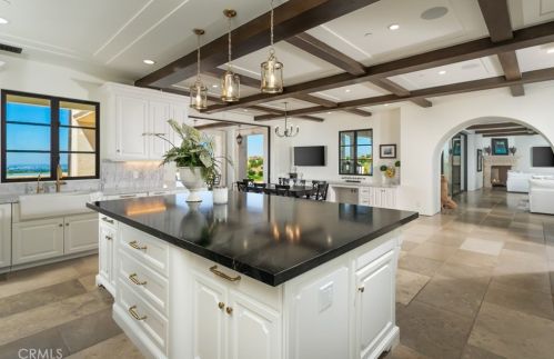 20 Black Falcon, Irvine CA  92603-0420 exterior