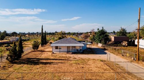1051 Avenue, Lancaster, CA
