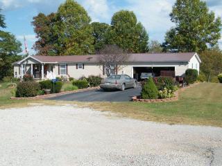 218 Basil Rd, Addison, OH 45631-8996