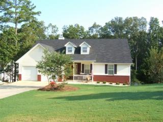 37 Stiles Ct, Euharlee, GA 30120-5697
