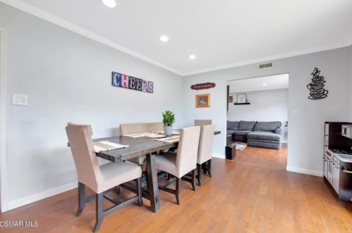 2839 Elizondo Ave, Simi Valley CA 93065-4615 exterior